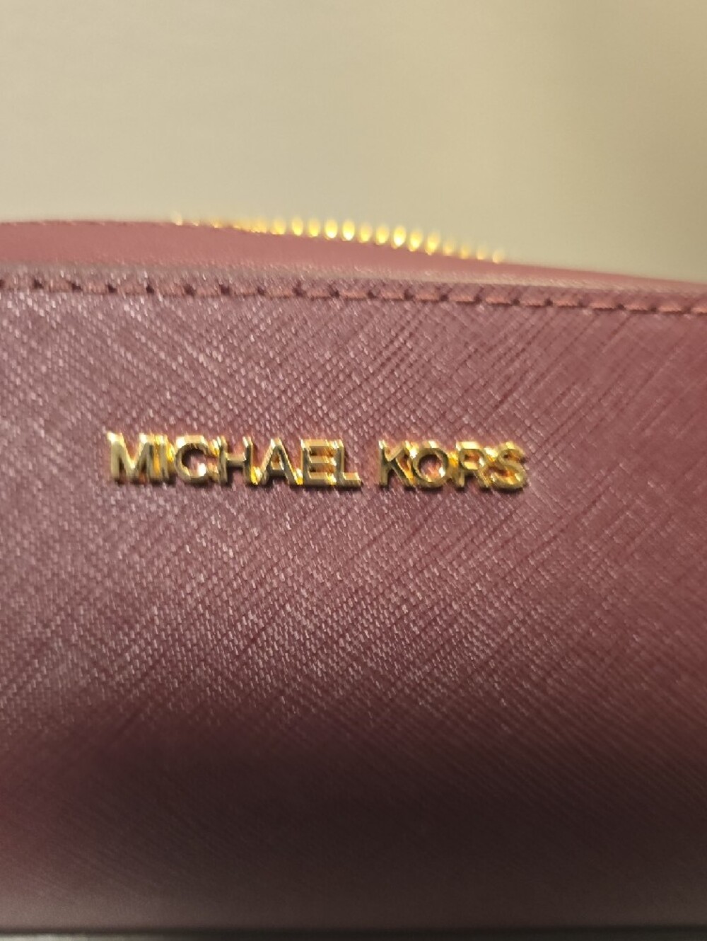 Michael Kors Deep Plum Saffiano Zip Pouch with Gold Logo - Picture 9 of 9